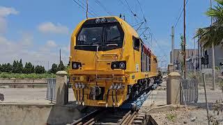 MANIOBRA Y CAMBIO DE ANCHO DE VÍA EN STADLER VALENCIA - NUEVA LOCOMOTORA #stadler #valencia #dji #dm