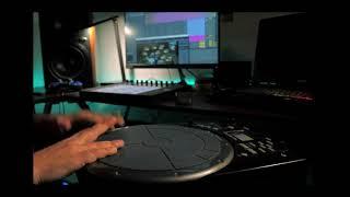 FUNKY LOOP WITH  ABY BASS   ( Amplesound) -  By @Pepercussion