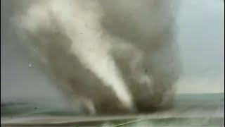THE MOST INCREDIBLE TORNADO VIDEO EVER CAPTURED