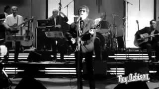 Roy Orbison - "Blue Angel" from Black and White Night