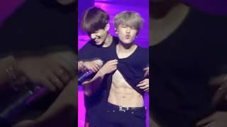 When Jungkook Lifted Jimin’s Shirt To Show His Abs  Look At Yoongi's Reaction ‍ #shorts #jimin