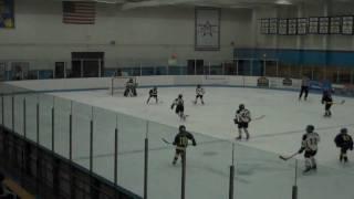 Squirt Blue vs. Waukesha Gold - Ishan's goal .MP4