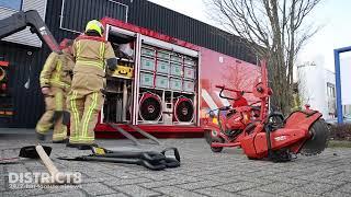 Flinke rookontwikkeling bij uitslaande brand in bedrijfspand Aartsdijkweg Maasdijk