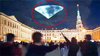 Unbelievable GIANT Pyramid UFO Sighting over Moscow!