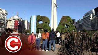 Las calles de Buenos Aires ya se visten de albiceleste