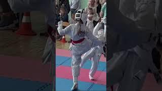 Умопомрачительный удар в Киокушинкай каратэ