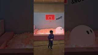 An average sweets shop transforms into a destination thanks to interactivity