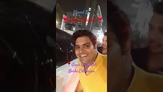 waved by JAHNVI KAPOOR at Gaur City Mall, #noida #jahnvikapoor #dekhatenu #viral #trending #trend