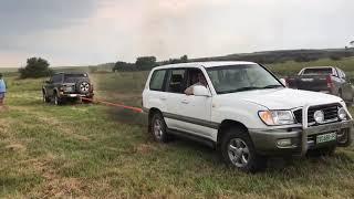 Nissan Patrol GU vs Toyota Land Cruiser 100 VX - Ultimate Rivals