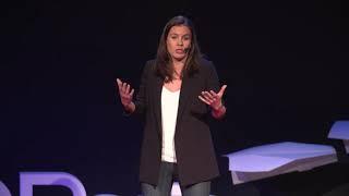 A year without buying | Lucia Gonzalez Schuett | TEDxHECParis