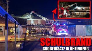 [VORDACH EINER SCHULE IN VOLLBRAND!] - Großeinsatz der Feuerwehr in Rheinberg -