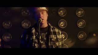 RYAN OAKES & STATE CHAMPS - BURNOUT (Feat. Derek DiScanio) [Official Music Video]