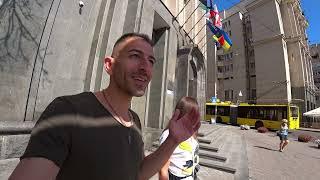 How people LIVE in Kiev UKRAINE! (Kyiv, Ukraine is amazing!) Kiev