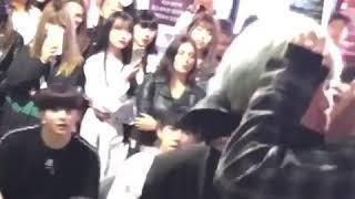 Vkook | Taekook kiss):Kim taehyung | Jeon jungkook