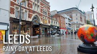 Rainy day at Leeds - Walking at Leeds