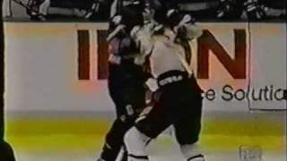 pre-season: Donald Brashear vs Rocky Thompson 9/21/98