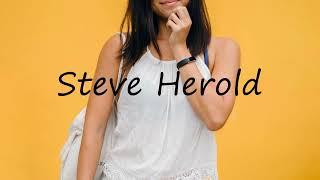 How to pronounce Steve Herold in English?