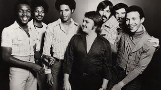 Heatwave ~ The Groove Line (1977)