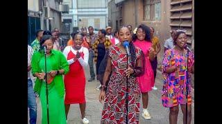 UTHANDO LWAKHO    (Official Video)