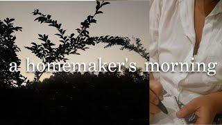 a Homemaker's Morning Routine // Mother of 3