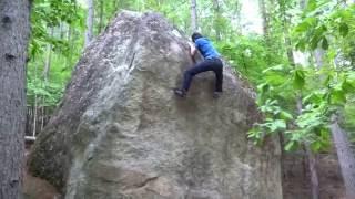 ボルダリング 小川山 「MNP」 (1級)