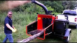 Crary Bear Cat® CH911DH 9-Inch Chipper in Action