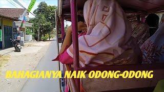 bahagia nya naik odong odong