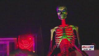 Trinity neighbors build elaborate Halloween displays to raise money for St. Jude's