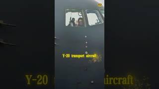 Female pilot of Y-20 transport aircraft 女飞行员#珠海航展