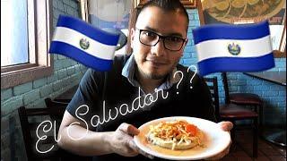 Mexicano Probando pupusas en El Salvador Restaurante en California - pupusas salvadoreñas!!