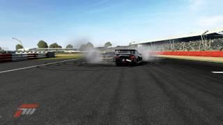 Tandem Donuts in Forza Motorsport 4.