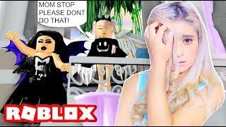 My Mom Came to School and Embarrassed Me... | Roblox Royale High Roleplay