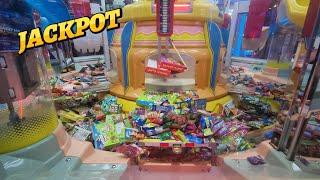 ARCADE MAJOR PRIZE WINS! CANDY PUSHER JACKPOT & BARBERCUT