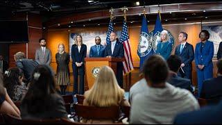 Hakeem Jeffries Leads House Democrats Weekly Press Briefing