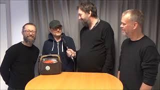 Thomas fra Smil TV Aarhus interviewer U2 Kopiband Die Herren.