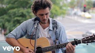 Matt Corby - Brother (BalconyTV)