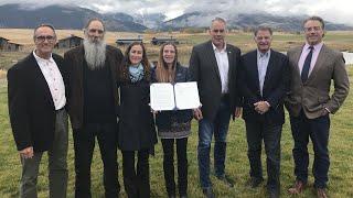 Zinke signs 20-year mining ban near Yellowstone