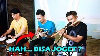 Lucu gitarnya bisa bicara... Cek Sound dangdut jadul (Instrument)