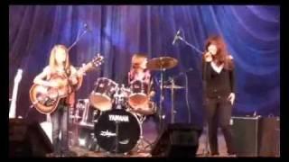 Cheerful Diligence plays Emy MacDonald s This Is The Life