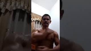 BAPAK BERKUMIS KEKAR LAGI NGAPAIN YA!!!