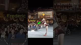 He Is Always There And Supports Lisa ️ #blackpink #lisa #kpop #shorts