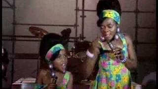 Brenda Fassie - Ngiyakusaba