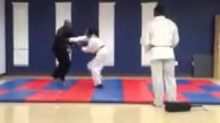 Knife attack training Cecil Ryu Taekwondo