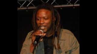 BADOU BOY gagnant catégories ACI des voix 2013