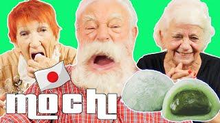 Senioren probieren JAPANISCHE MOCHI | Oma Geht Steil 