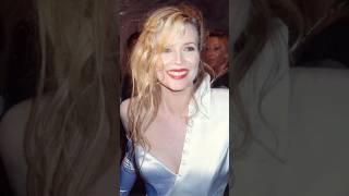 Kim Basinger 