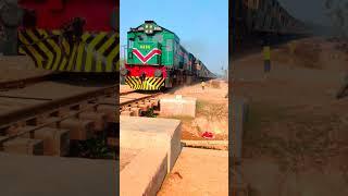 Sargodha to Karachi Pakistan railways | Pakistan train | Millat express |