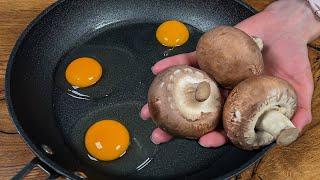 Fry the eggs using this method, the result will be delicious! Mushroom omelet!