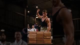 Van Damme vs. Bricks - Bloodsport (1988)