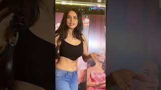 Soundarya Sharma Looks Stunning At The Special Screening of Dream Girl 2! | WATCH